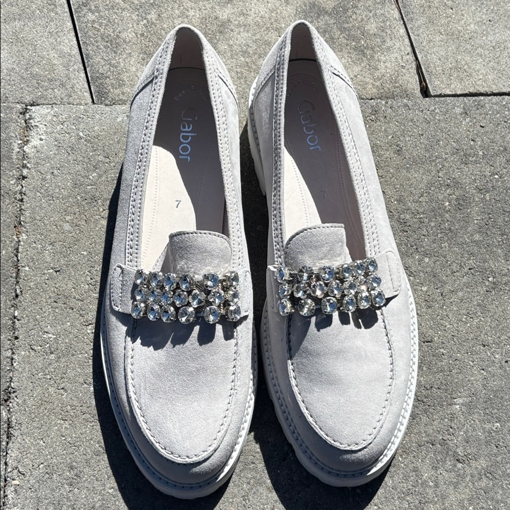 NEW GABOR women's Leather Rhinestone Loafers